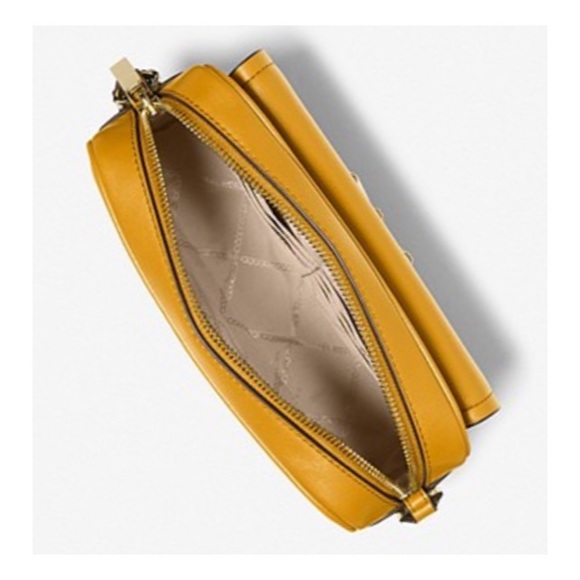 SOLD Michael Kors Bag Parker Leather Crossbody Bag From their Latest collection - Picture 3 of 13